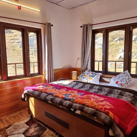 Zostel Barot Hostel Bir  Exterior photo