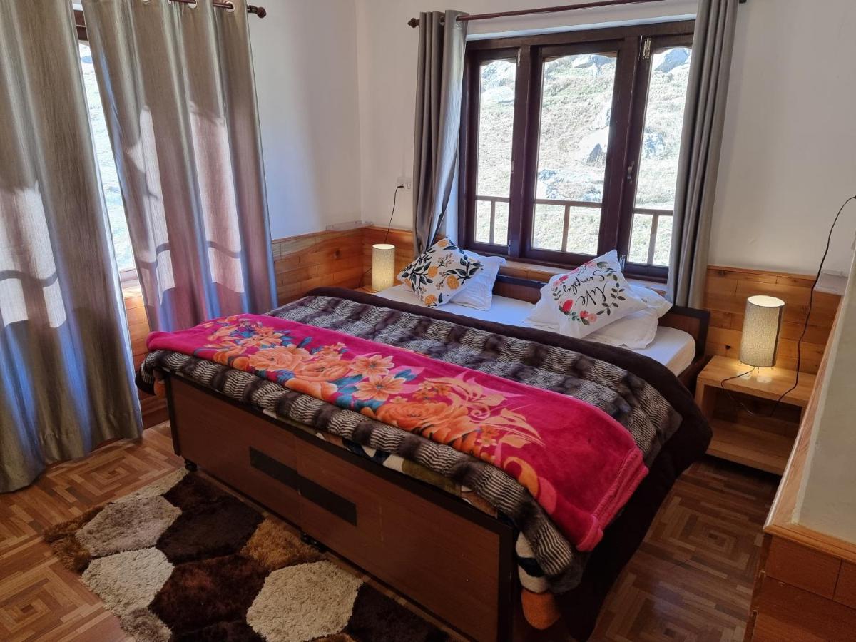 Zostel Barot Hostel Bir  Exterior photo