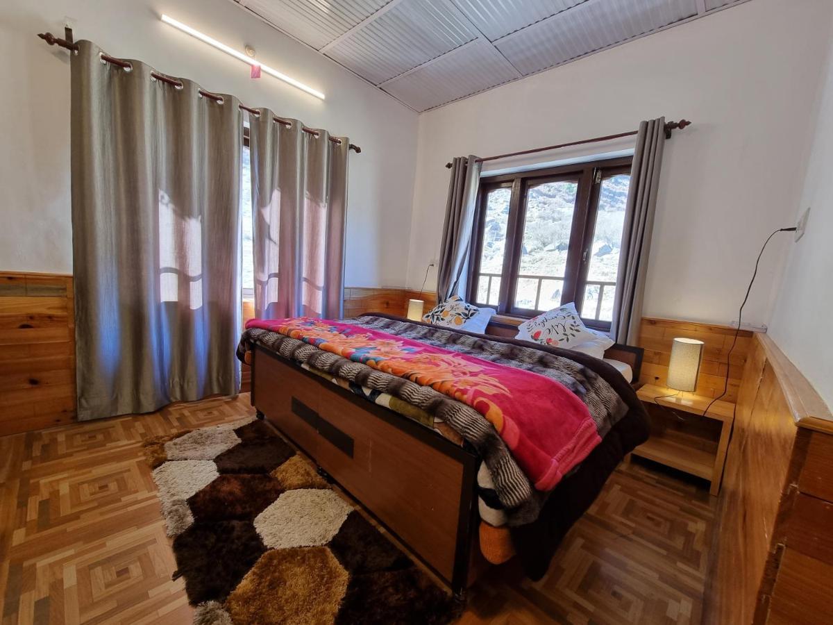 Zostel Barot Hostel Bir  Exterior photo