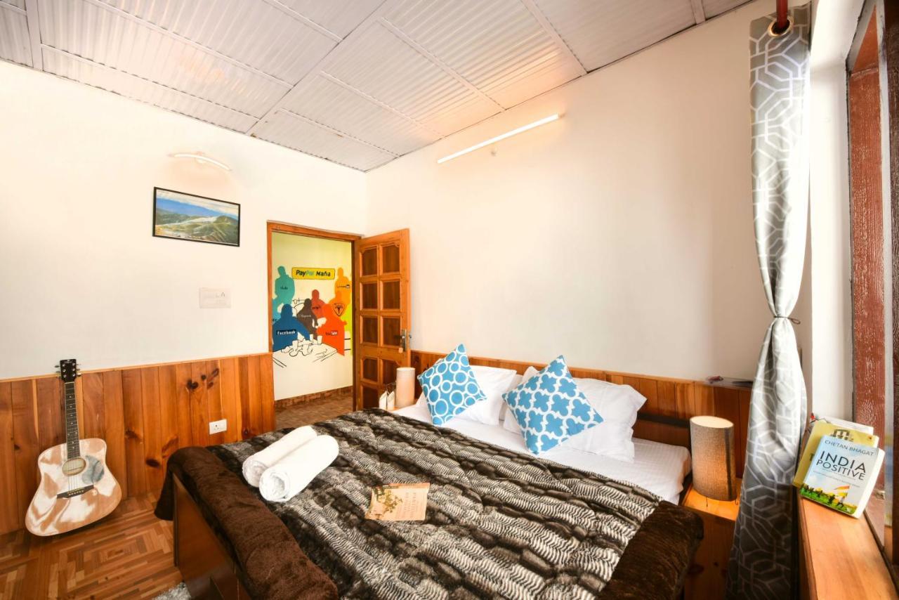 Zostel Barot Hostel Bir  Exterior photo