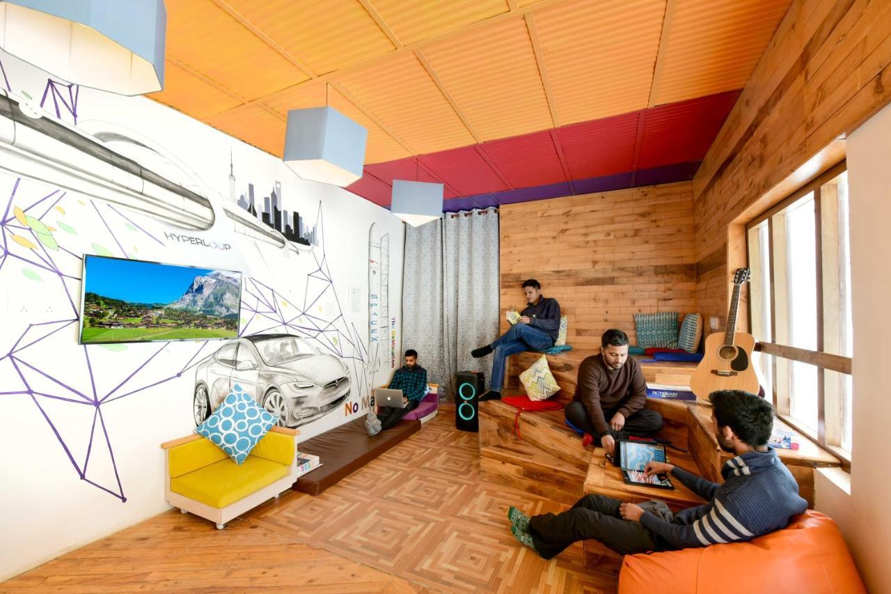 Zostel Barot Hostel Bir  Exterior photo