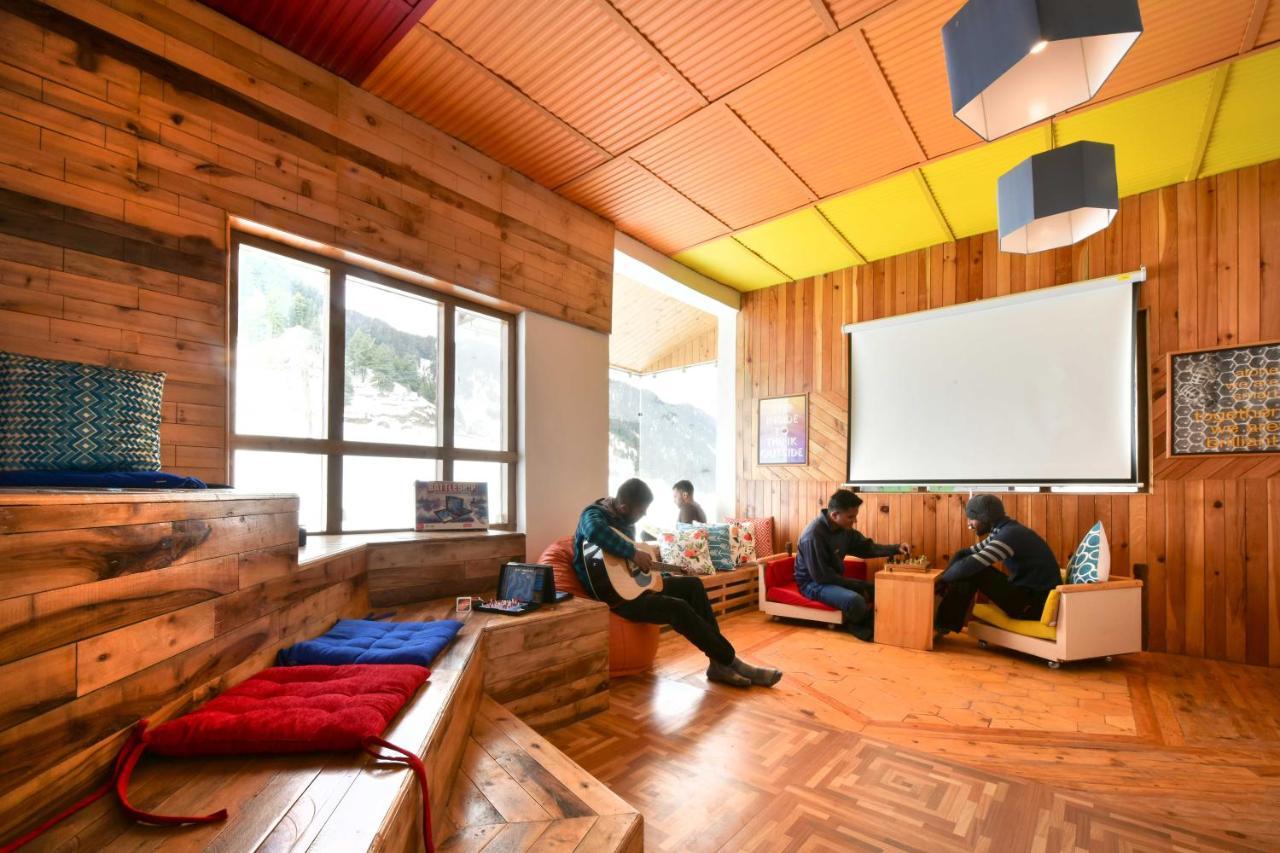 Zostel Barot Hostel Bir  Exterior photo
